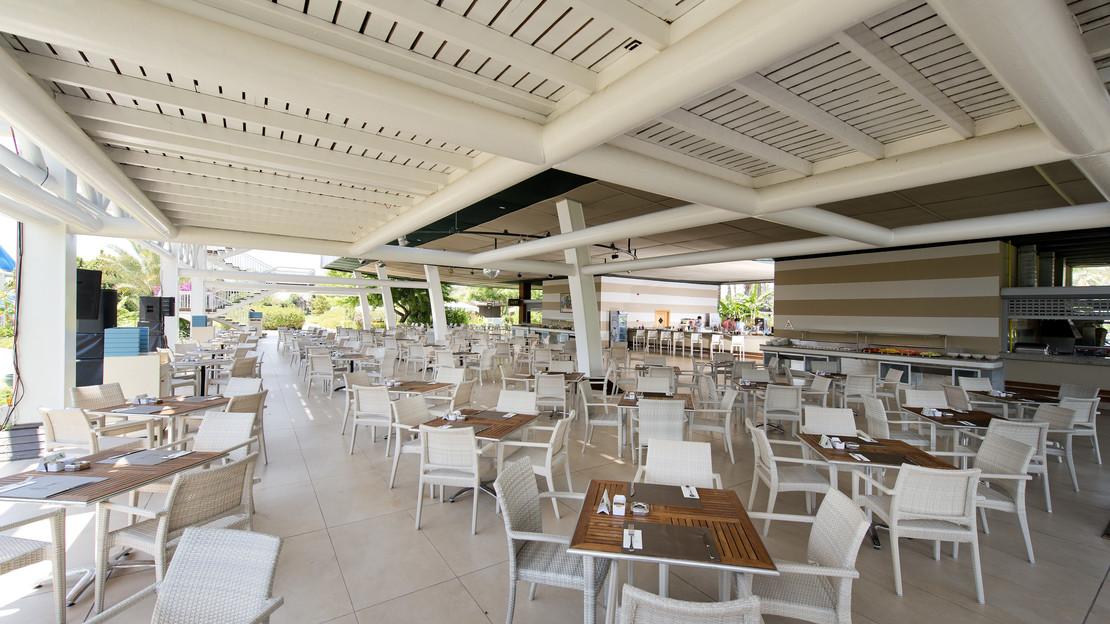 Concorde De Luxe Resort Hotel