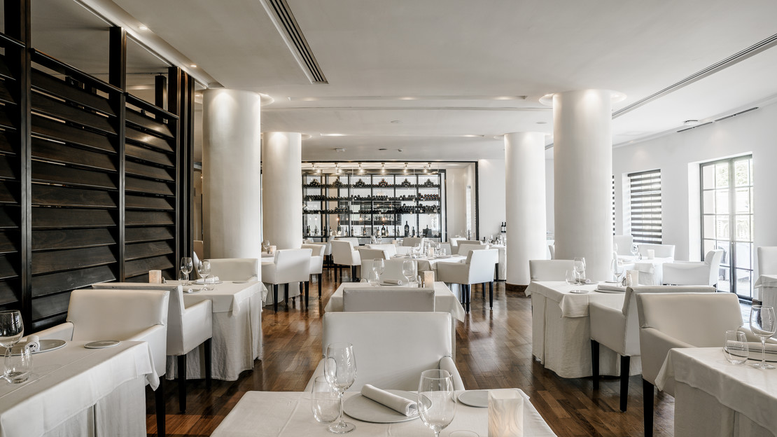 Royal Hideaway Playacar