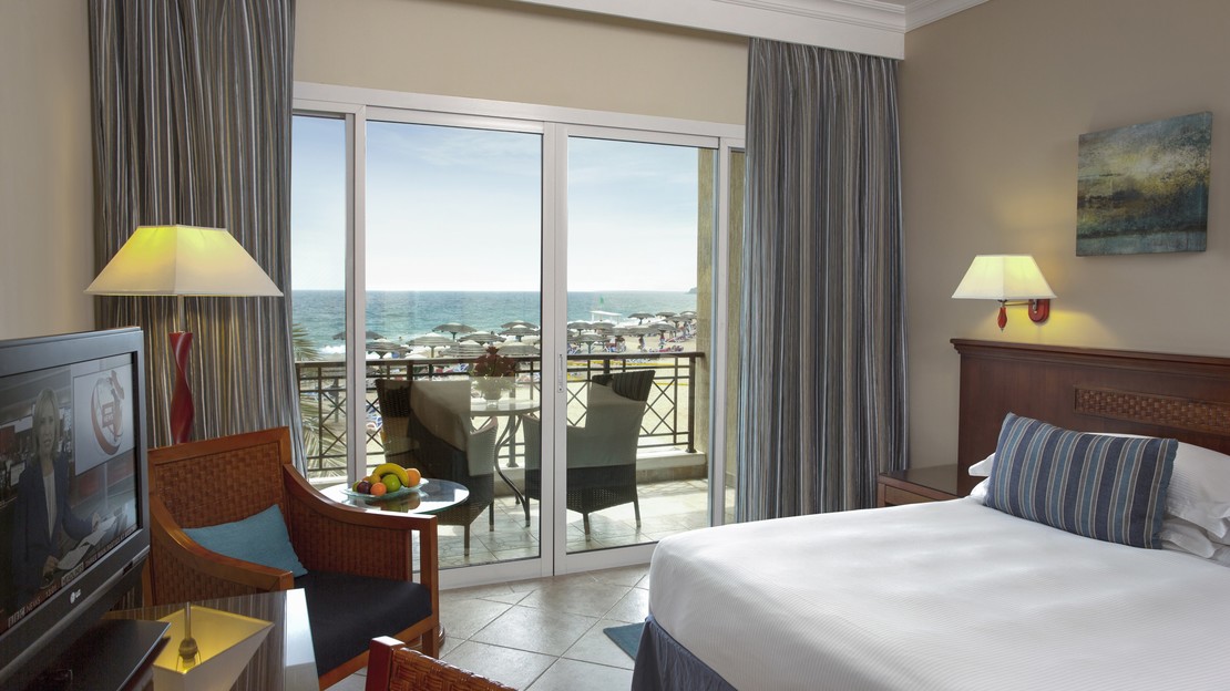 Premium Room Ocean Front Balcony