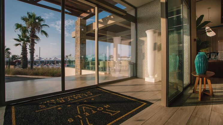 Almyros Beach Resort & Spa, Corfu