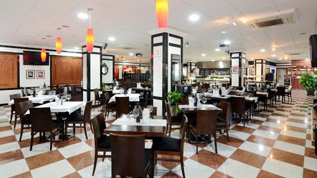 Nuria Sol Apartments