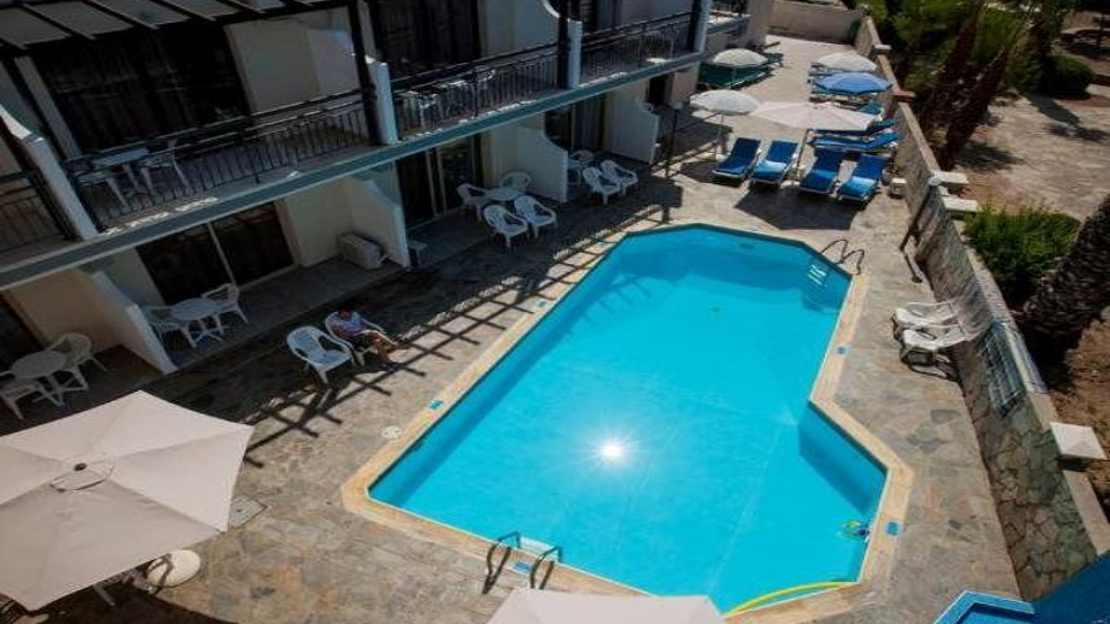 Crystallo Apartments