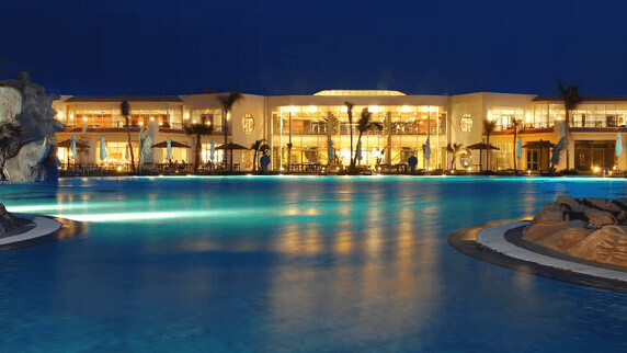 DoubleTree by Hilton Sharm El Sheikh - Sharks Bay Resort