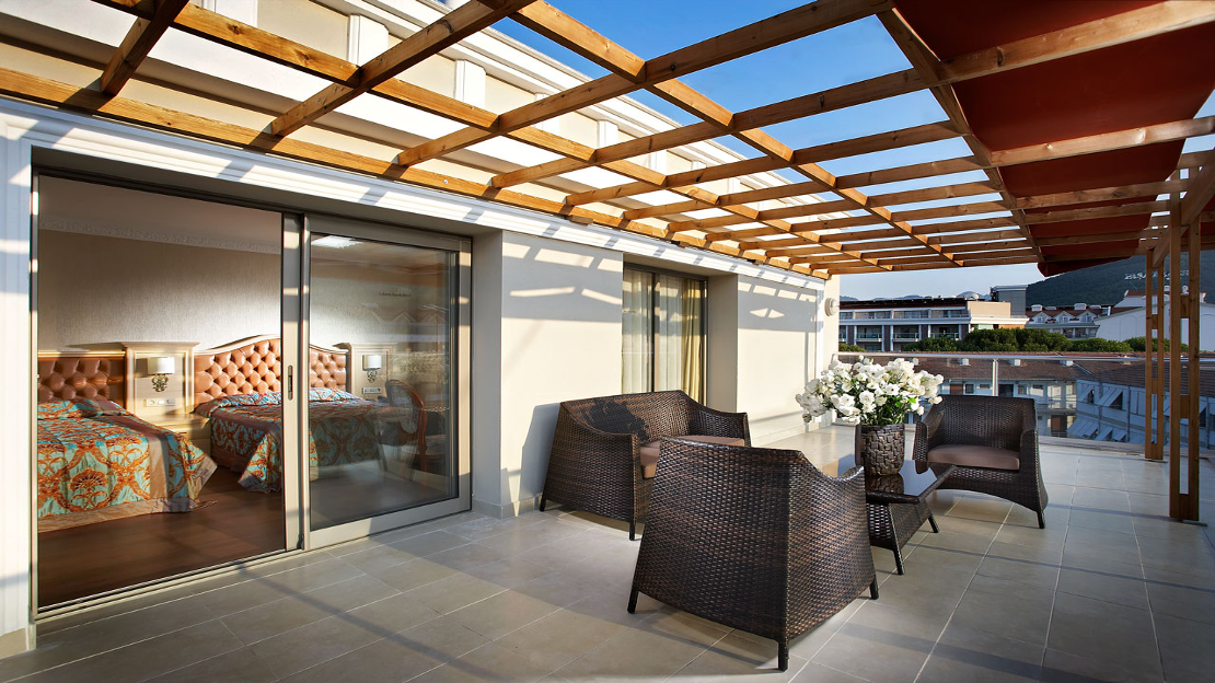 Emre and Emre Beach Hotel