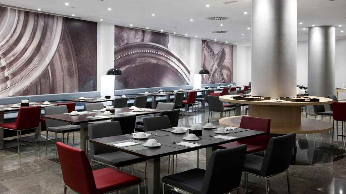 Hotel NH Barcelona Diagonal Center