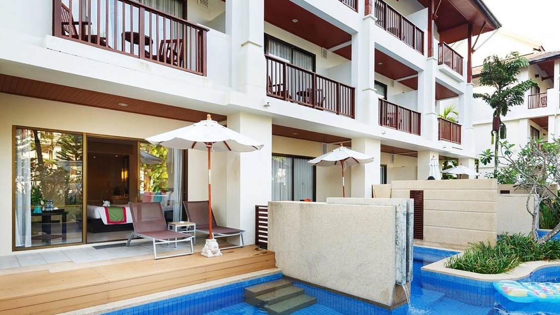 Apsara Beachfront Resort and Villa