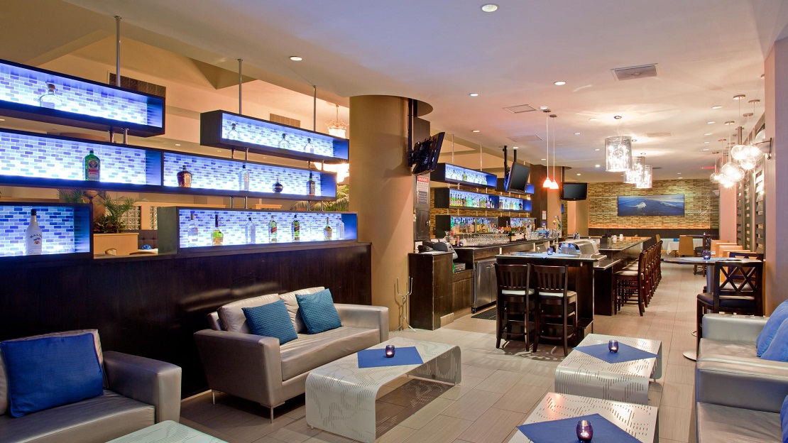 Crowne Plaza Los Angeles Harbour Hotel