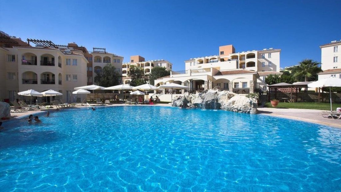 St. Nicholas Elegant Residence