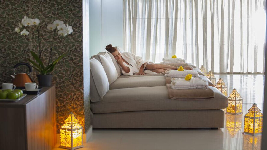 King Evelthon Beach Hotel & Resort