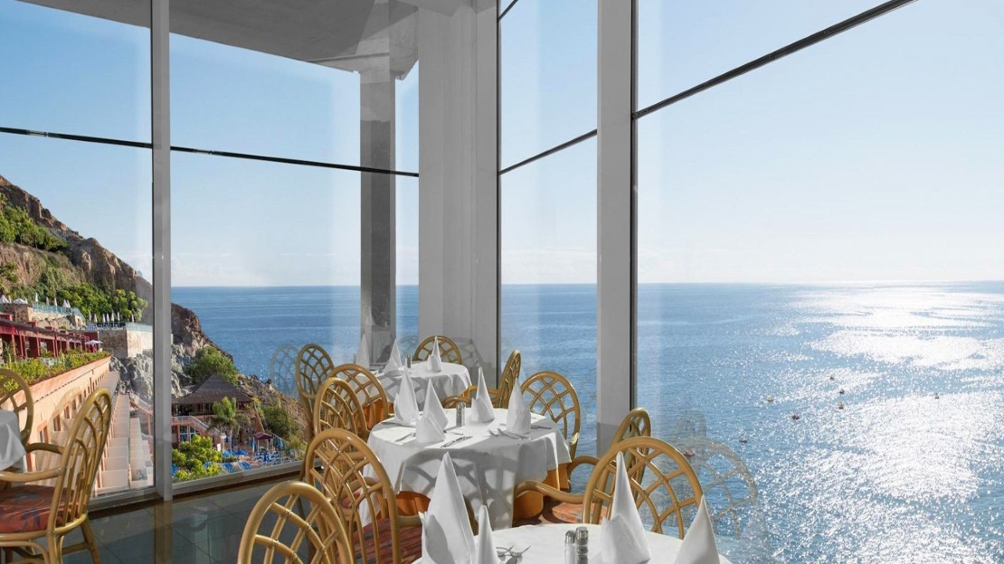 Mogan Princess and Beach Club