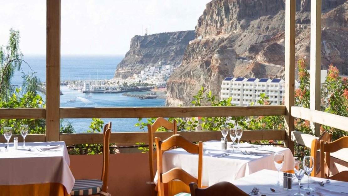 Mogan Princess and Beach Club