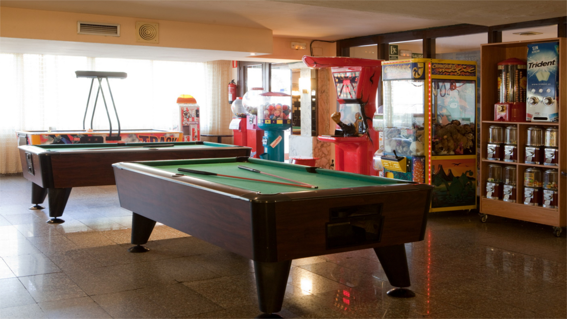 H Top Casino Royal 3