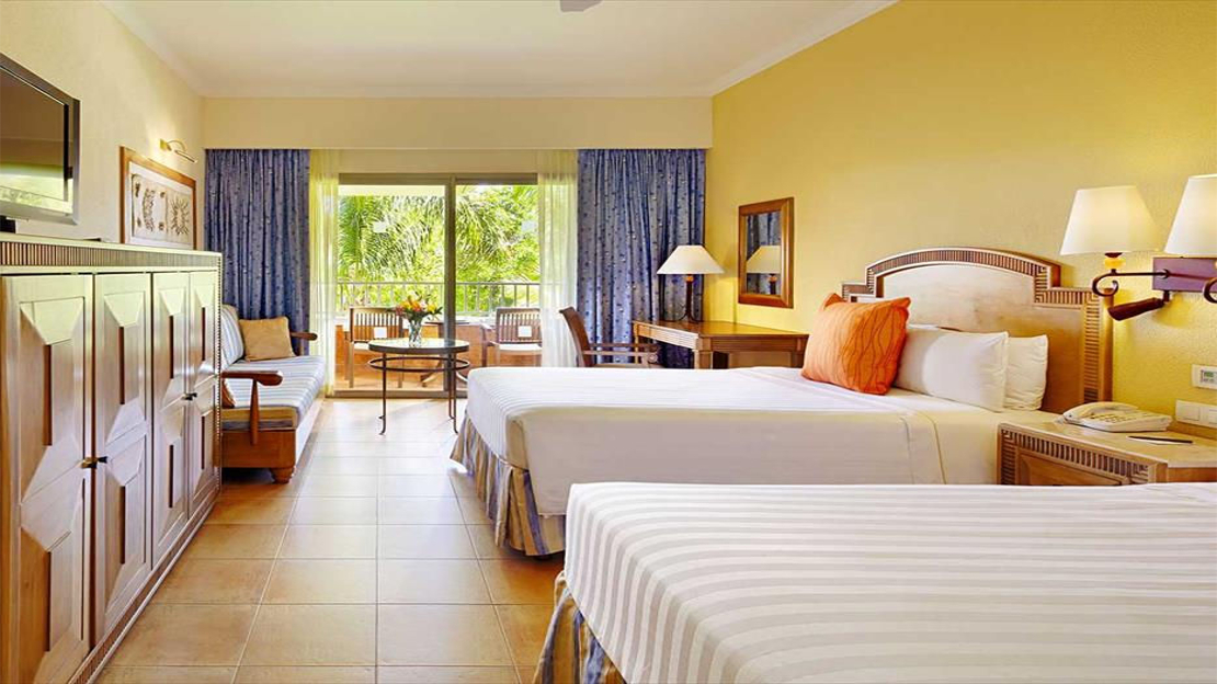 Barcelo Maya Tropical