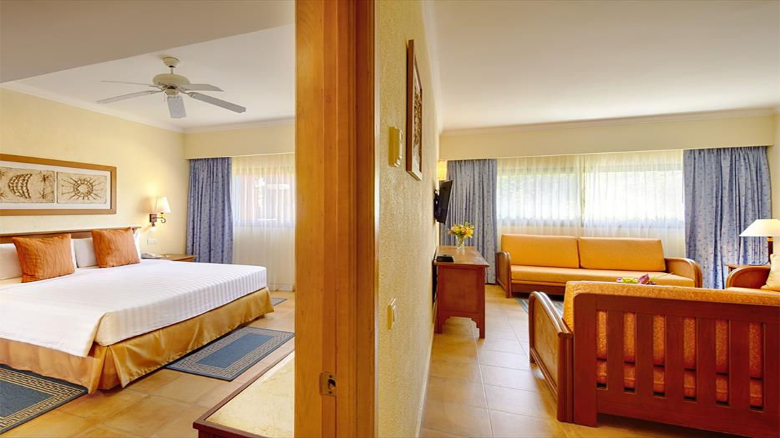 Barcelo Maya Tropical