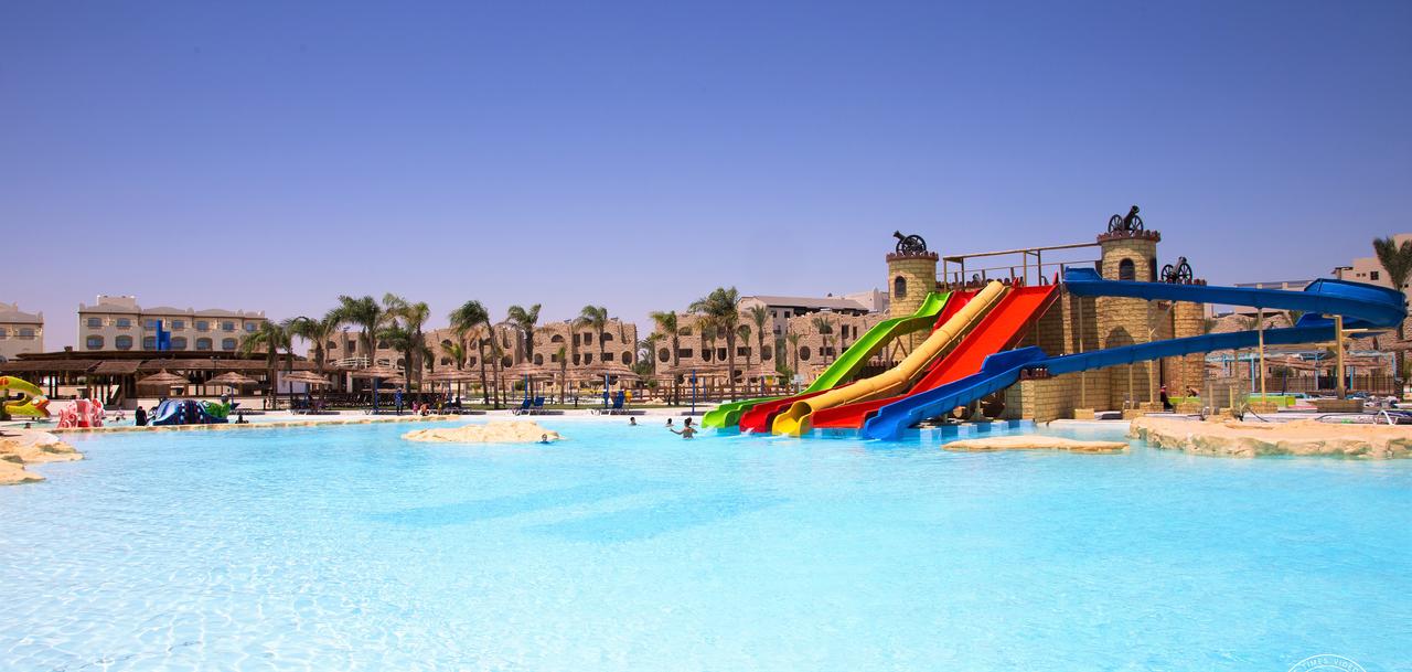 Royal Lagoons Aqua Park Resort and Spa, Hurghada Holidays