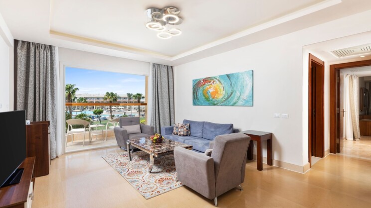 Pickalbatros Royal Moderna Resort