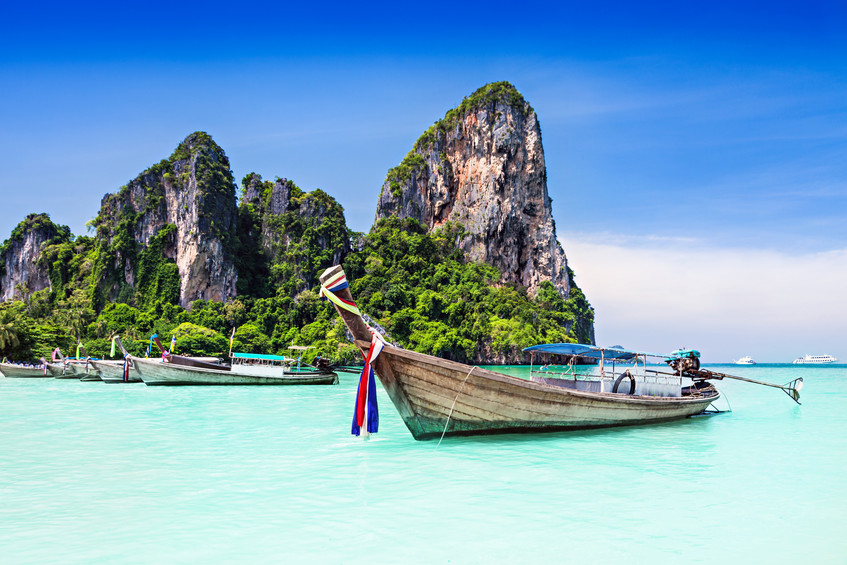 is it okay to visit thailand in september